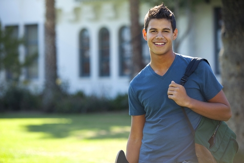 Is My College Kid Partying Too Much or Are They Addicted?