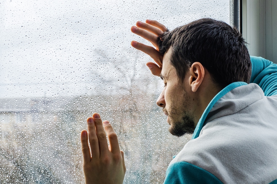 A young man confronts addiction while enrolled in a 30-day inpatient drug rehab program.